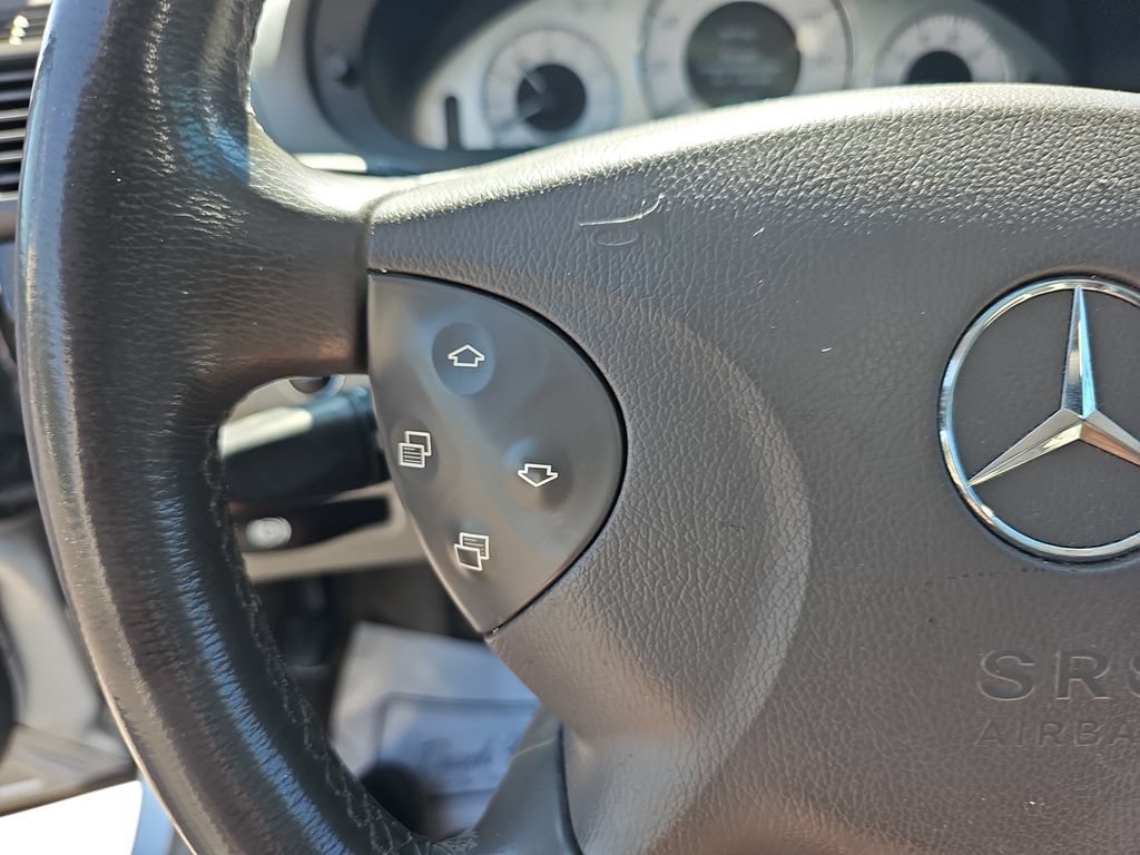 Used 2005 Mercedes-Benz E 320 Sedan image 18