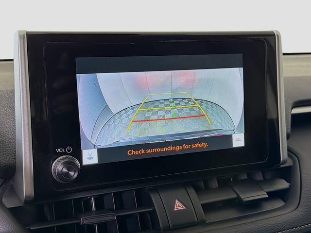 Used 2023 Toyota RAV4 LE FWD image 15