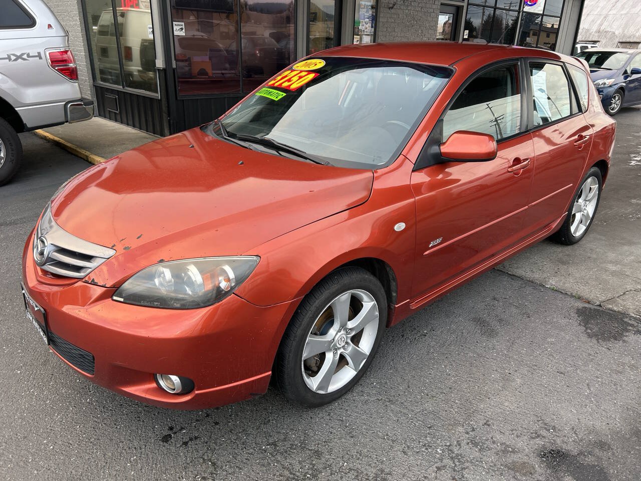 Used 2005 MAZDA MAZDA3 s FWD image 6