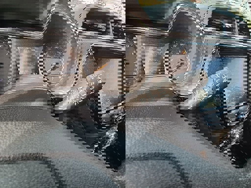 Used 2023 Chevrolet TrailBlazer LT w/ Convenience Package image 14