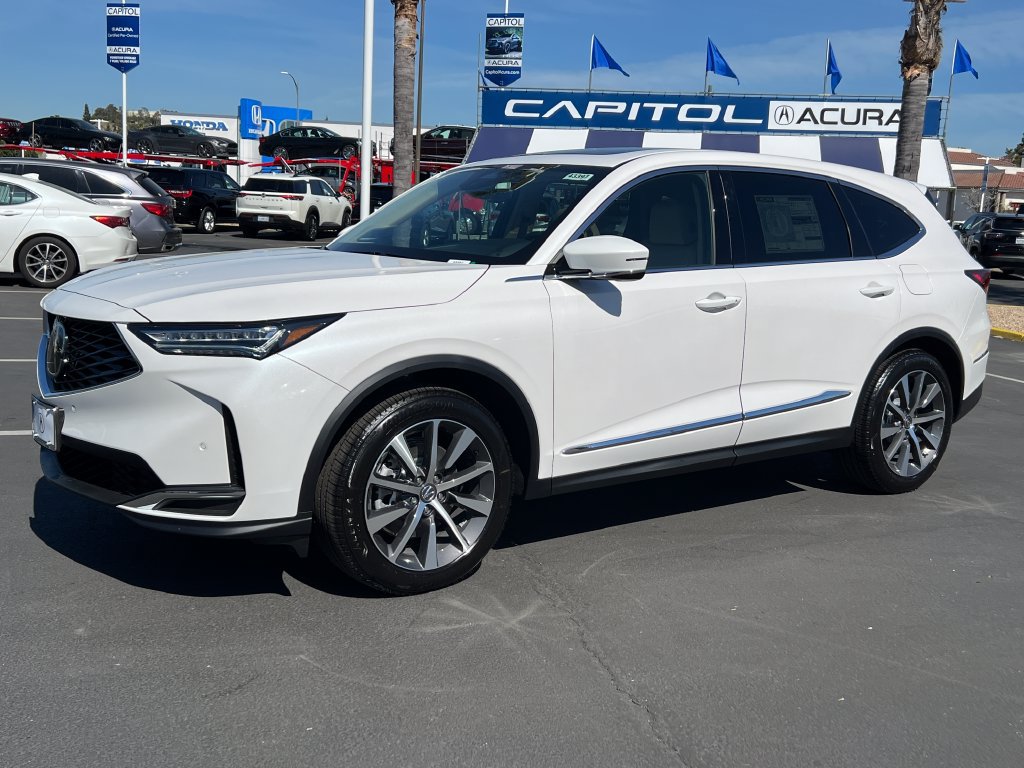 Certified 2026 Acura MDX w/ Technology Package AWD/4WD image 4