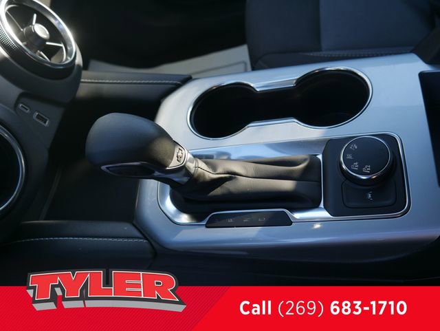 Used 2025 Chevrolet Blazer LT image 40