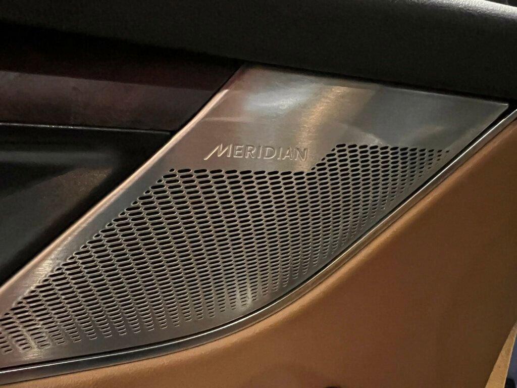 Used 2021 Jaguar F-PACE S image 15