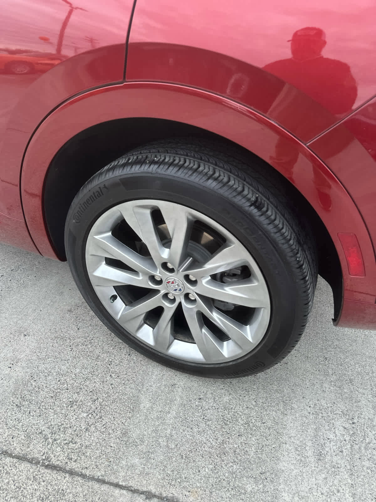 Used 2023 Buick Envision Avenir image 10