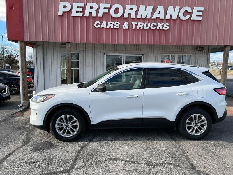 Used 2022 Ford Escape SE image 5