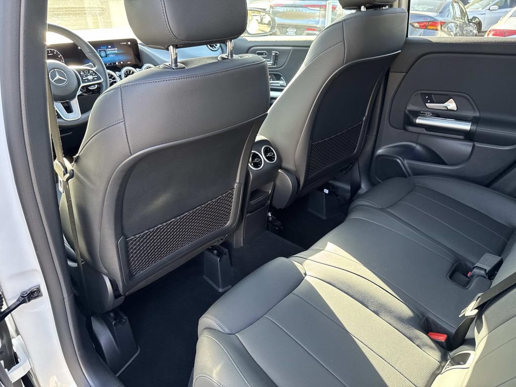 Used 2023 Mercedes-Benz GLA 250 image 11