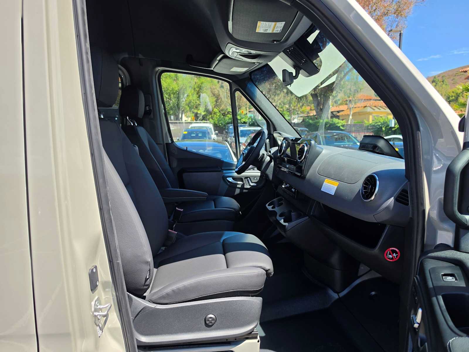 New 2026 Mercedes-Benz Sprinter 2500 image 10