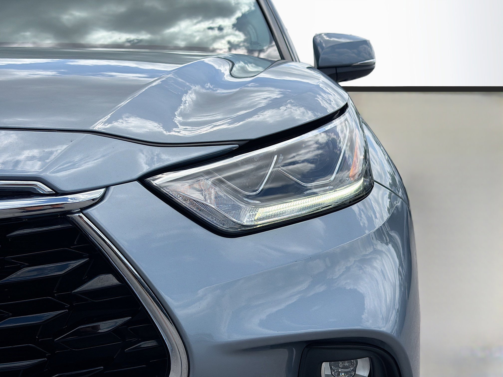 Used 2021 Toyota Highlander Platinum image 9