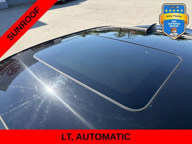Used 2023 Chevrolet Camaro LT image 10
