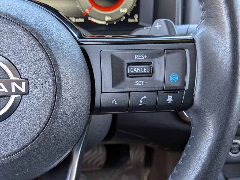 Used 2022 Nissan Rogue Platinum w/ Head-Up Display Package image 29