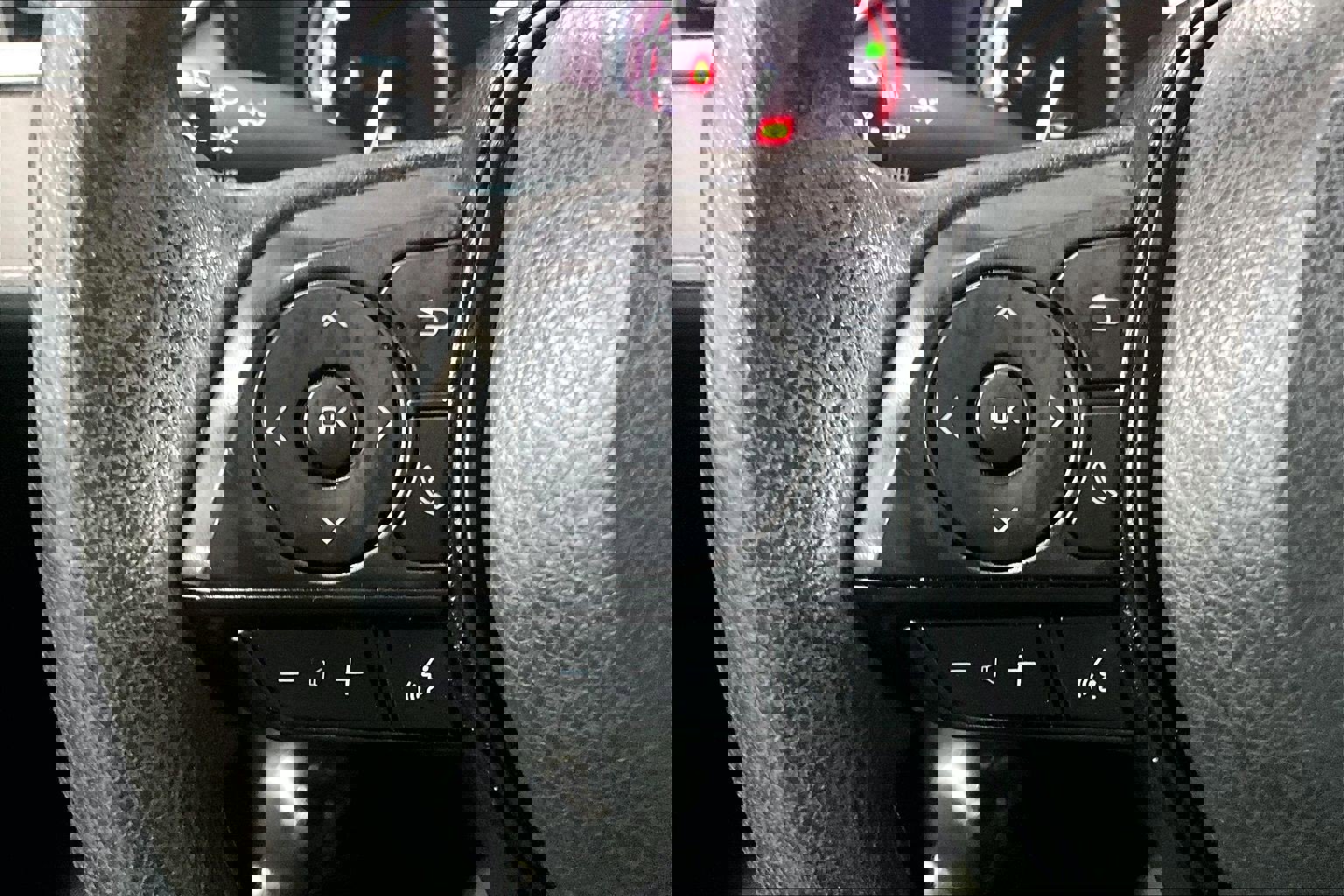 Used 2023 Toyota RAV4 XLE image 17