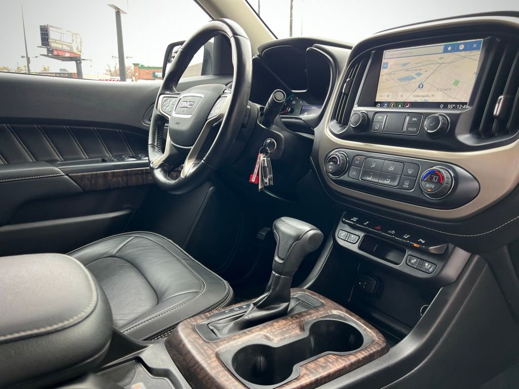 Used 2021 GMC Canyon Denali image 30