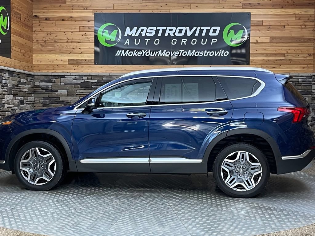 Used 2022 Hyundai Santa Fe Limited AWD/4WD image 17