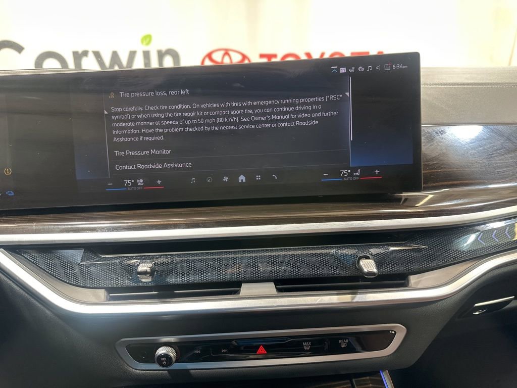 Used 2024 BMW X5 xDrive50e w/ Premium Package image 24