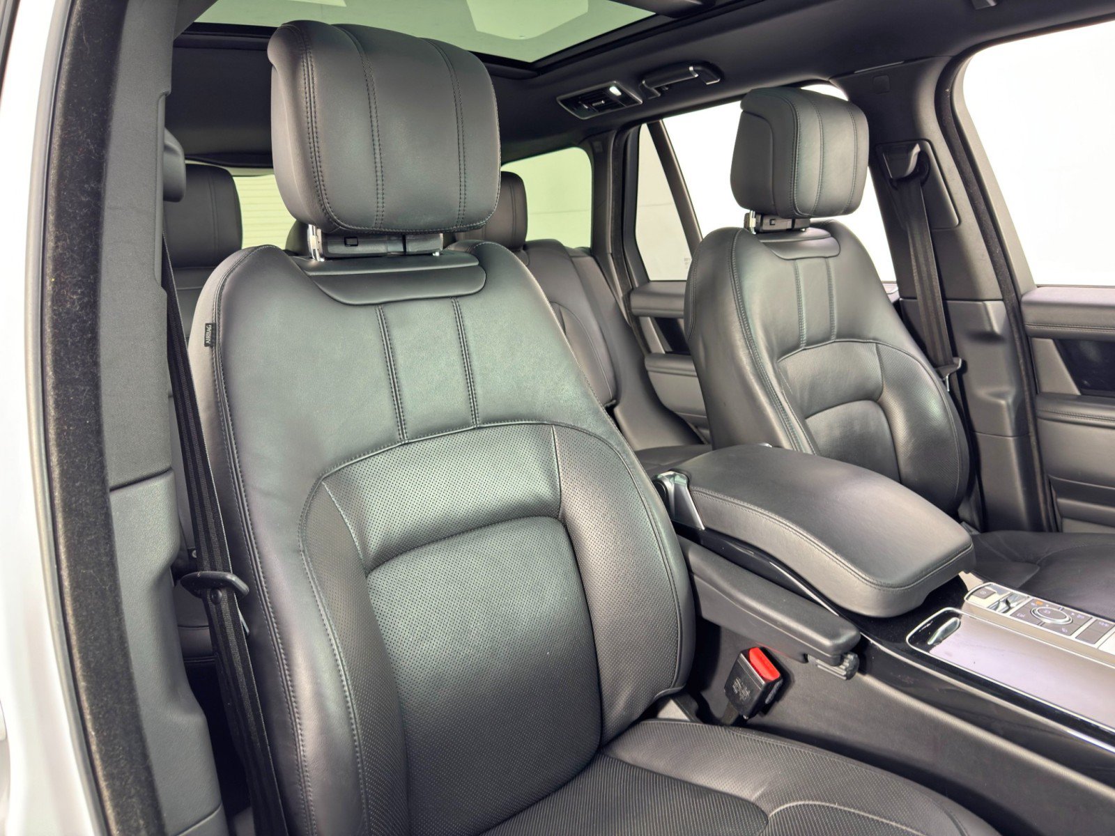 Used 2020 Land Rover Range Rover HSE AWD/4WD image 43