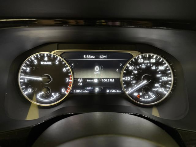 Used 2025 Nissan Pathfinder SV AWD/4WD image 12