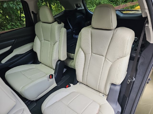 New 2027 Subaru Ascent Limited AWD/4WD image 16