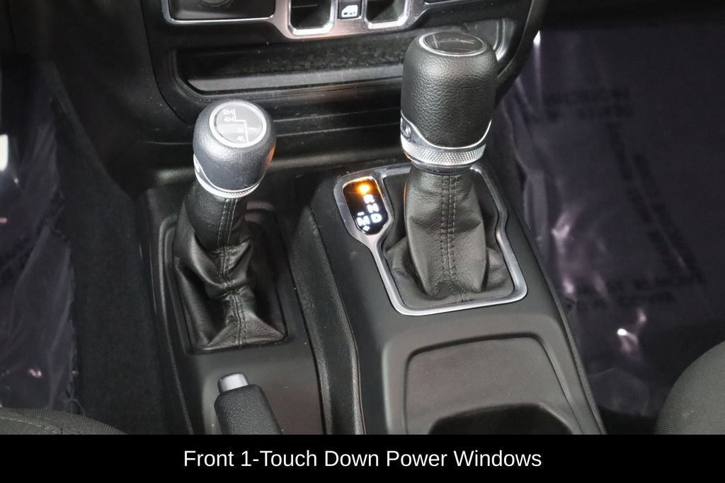 Used 2022 Jeep Gladiator Sport AWD/4WD image 23