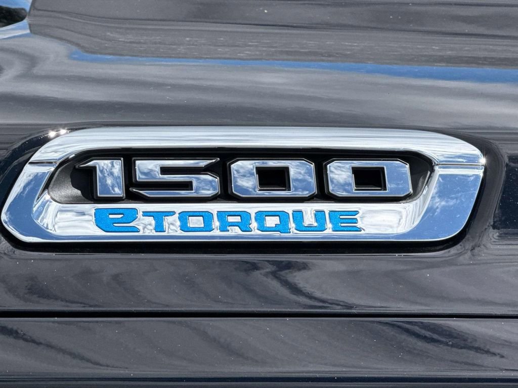 New 2025 RAM 1500 Big Horn image 8