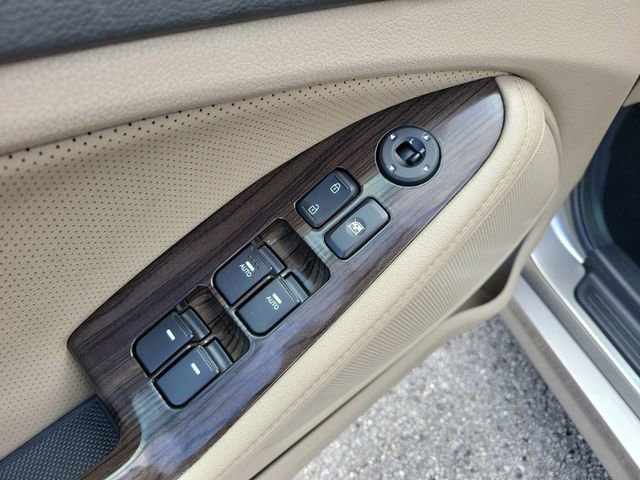 Used 2014 Kia Optima EX image 17