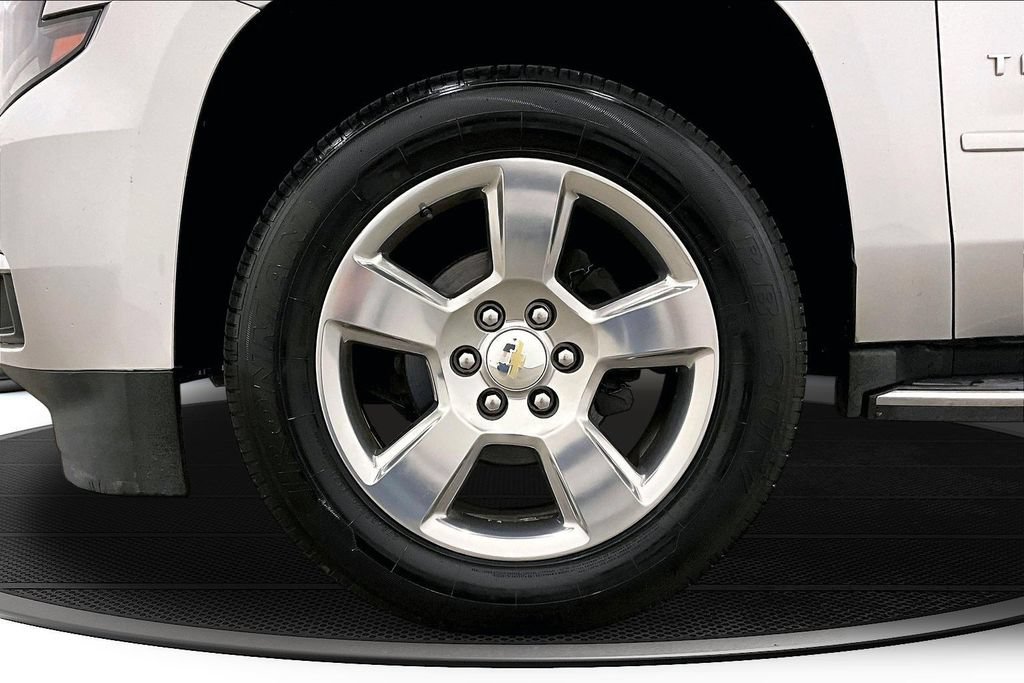 Used 2020 Chevrolet Tahoe Premier AWD/4WD image 33