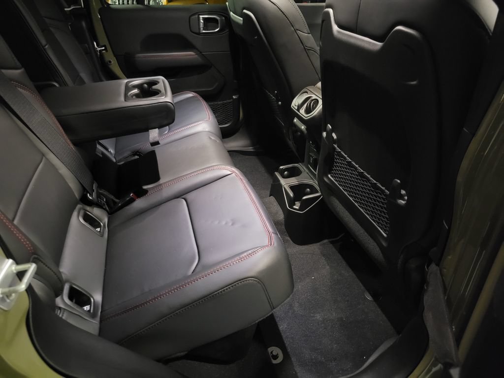New 2026 Jeep Gladiator Rubicon AWD/4WD image 16