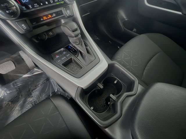 Used 2025 Toyota RAV4 XLE w/ Convenience Package FWD image 25