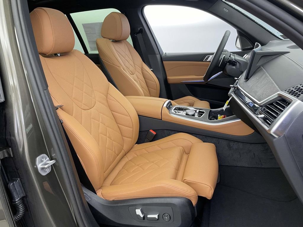 New 2026 BMW X5 xDrive50e AWD/4WD image 19