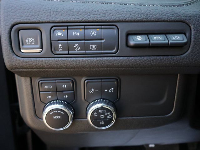 Used 2023 GMC Yukon Denali AWD/4WD image 43