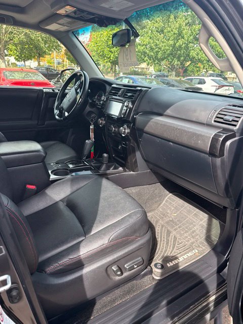 Used 2016 Toyota 4Runner Trail Premium AWD/4WD image 7