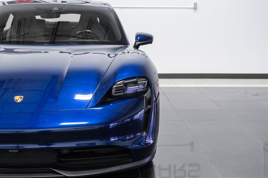 Used 2022 Porsche Taycan 4S image 42