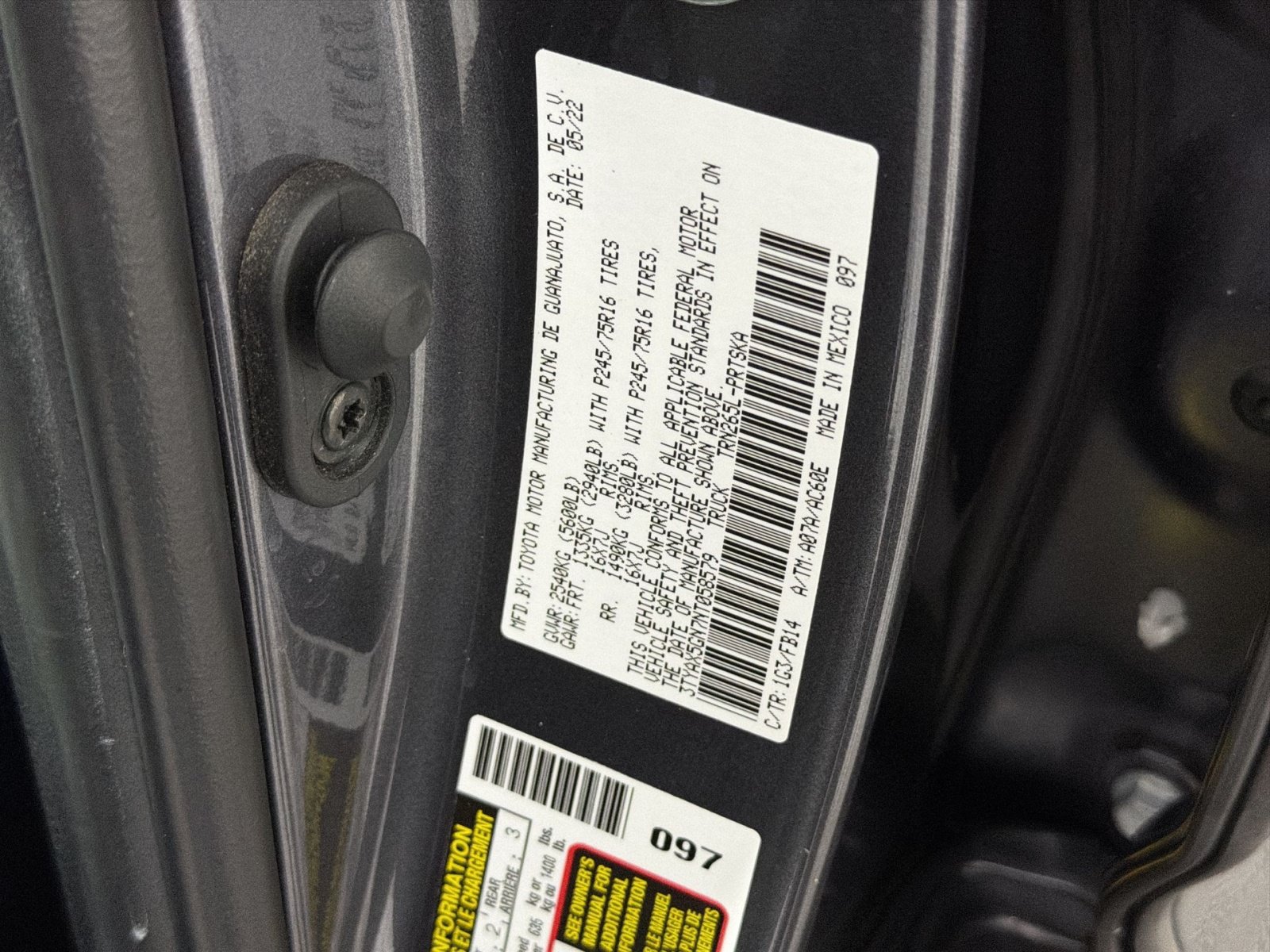 Used 2022 Toyota Tacoma SR w/ SR Convenience Package RWD image 29