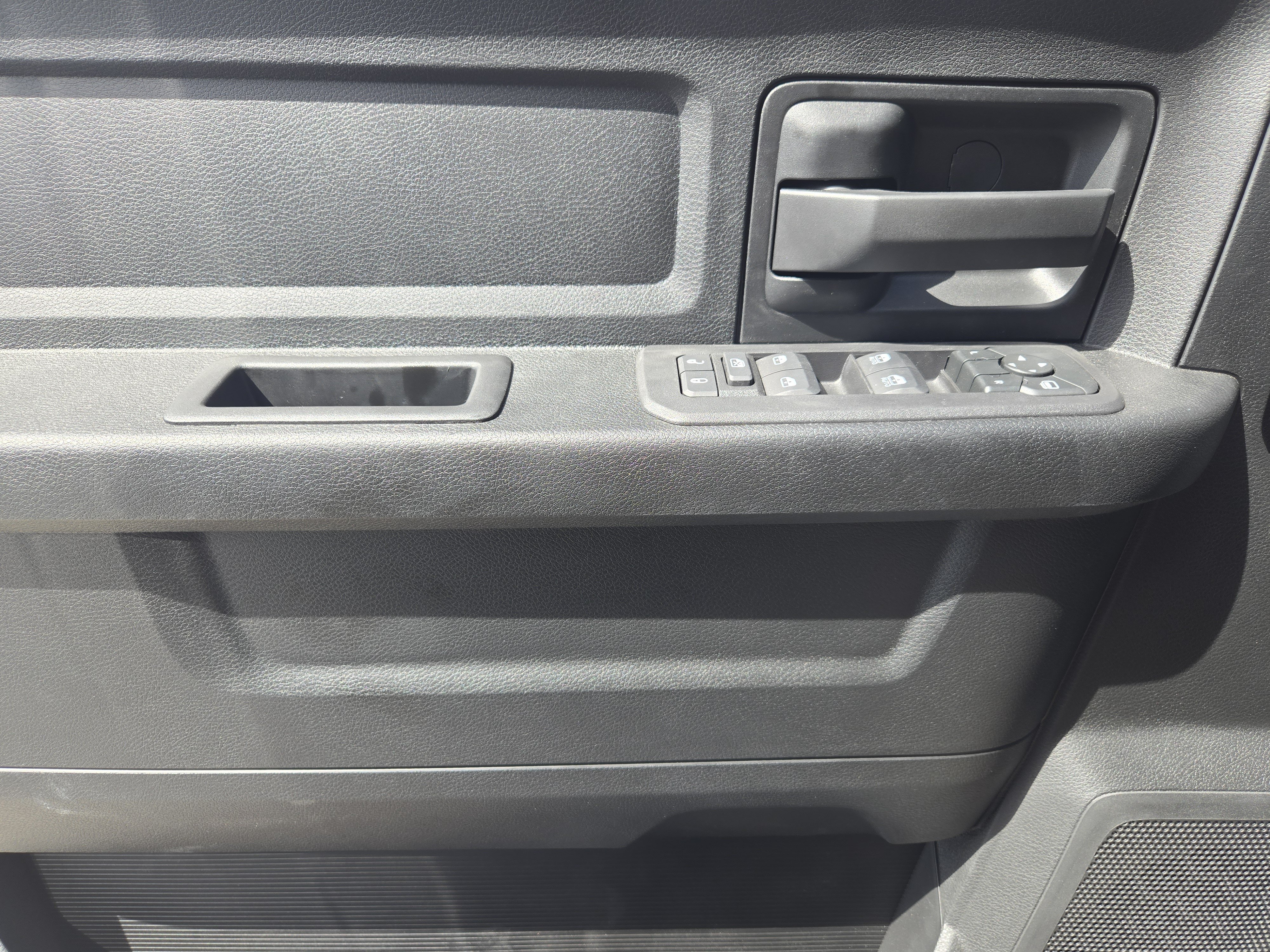 New 2026 RAM 3500 Tradesman AWD/4WD image 19