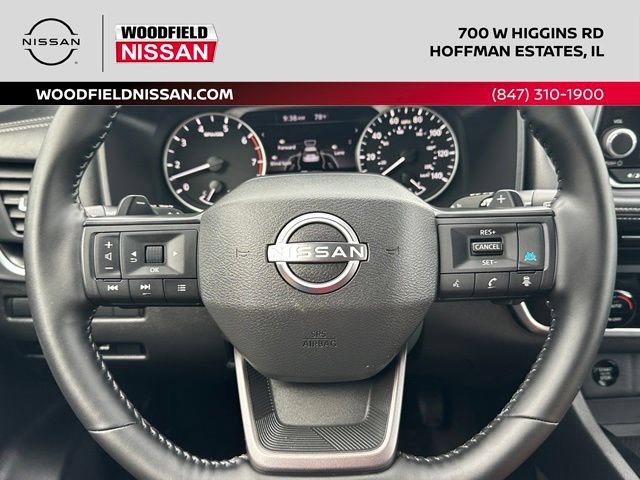 Certified 2025 Nissan Rogue SV AWD/4WD image 41