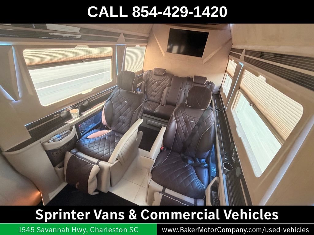 Used 2021 Mercedes-Benz Sprinter 2500 image 12