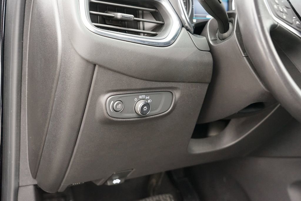 Used 2022 Chevrolet Equinox LT image 19