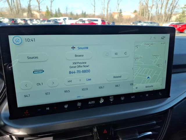 Used 2025 Ford Escape SE image 18