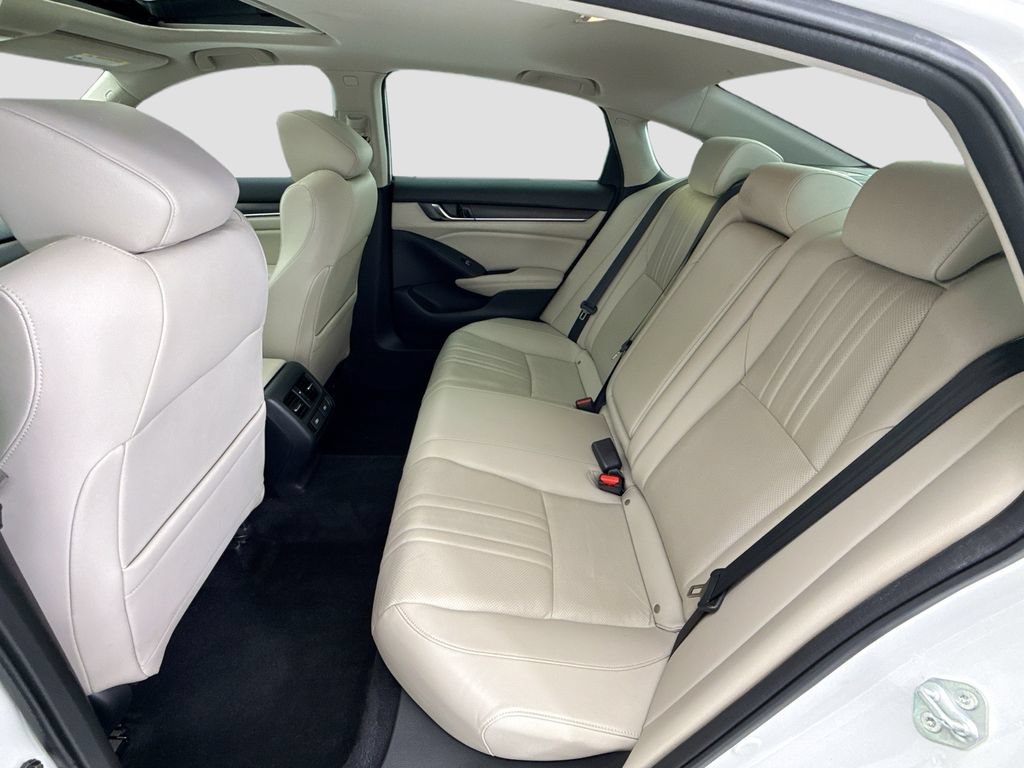 Used 2022 Honda Accord EX-L image 19