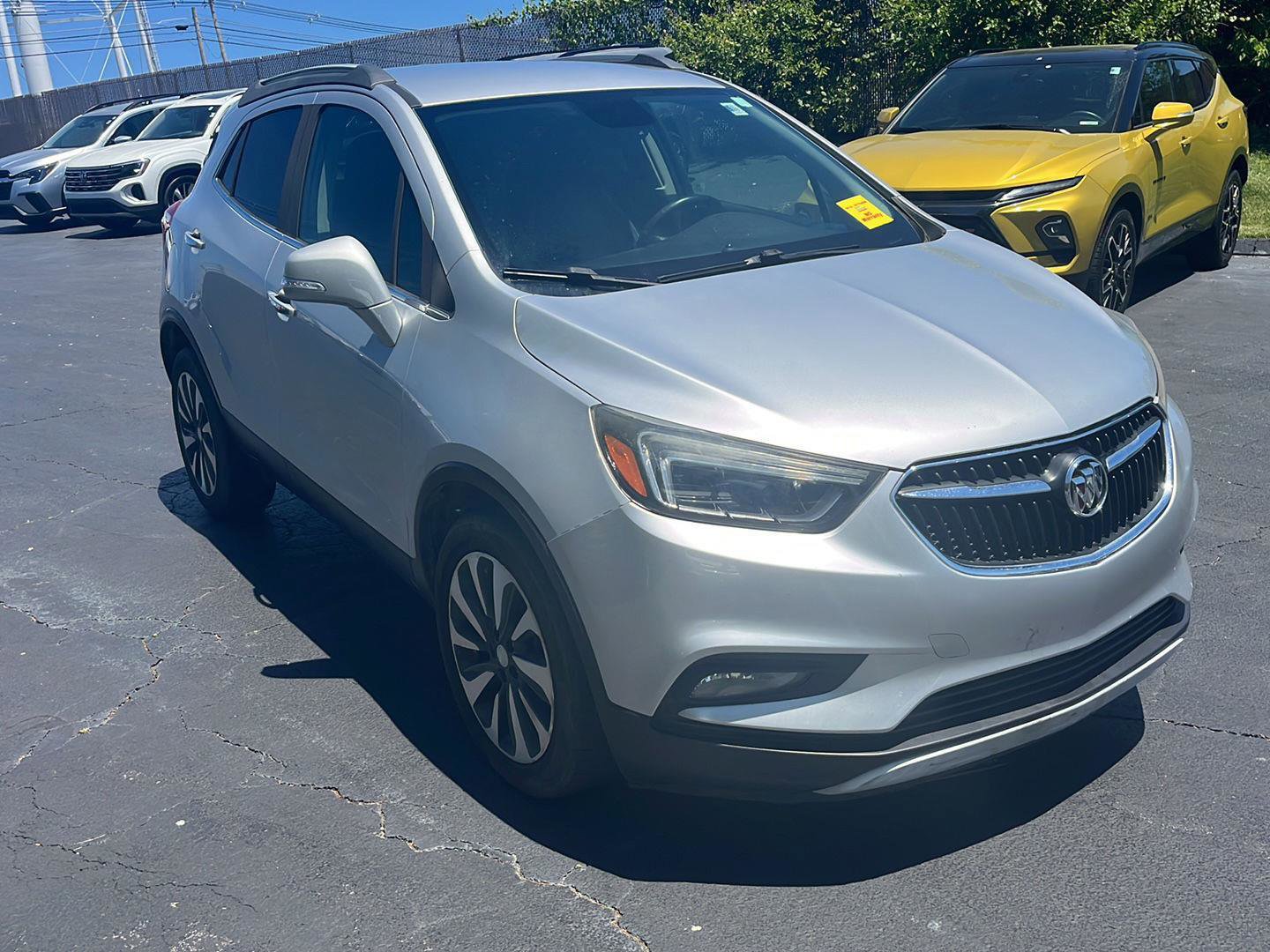 Used 2017 Buick Encore Essence FWD image 7