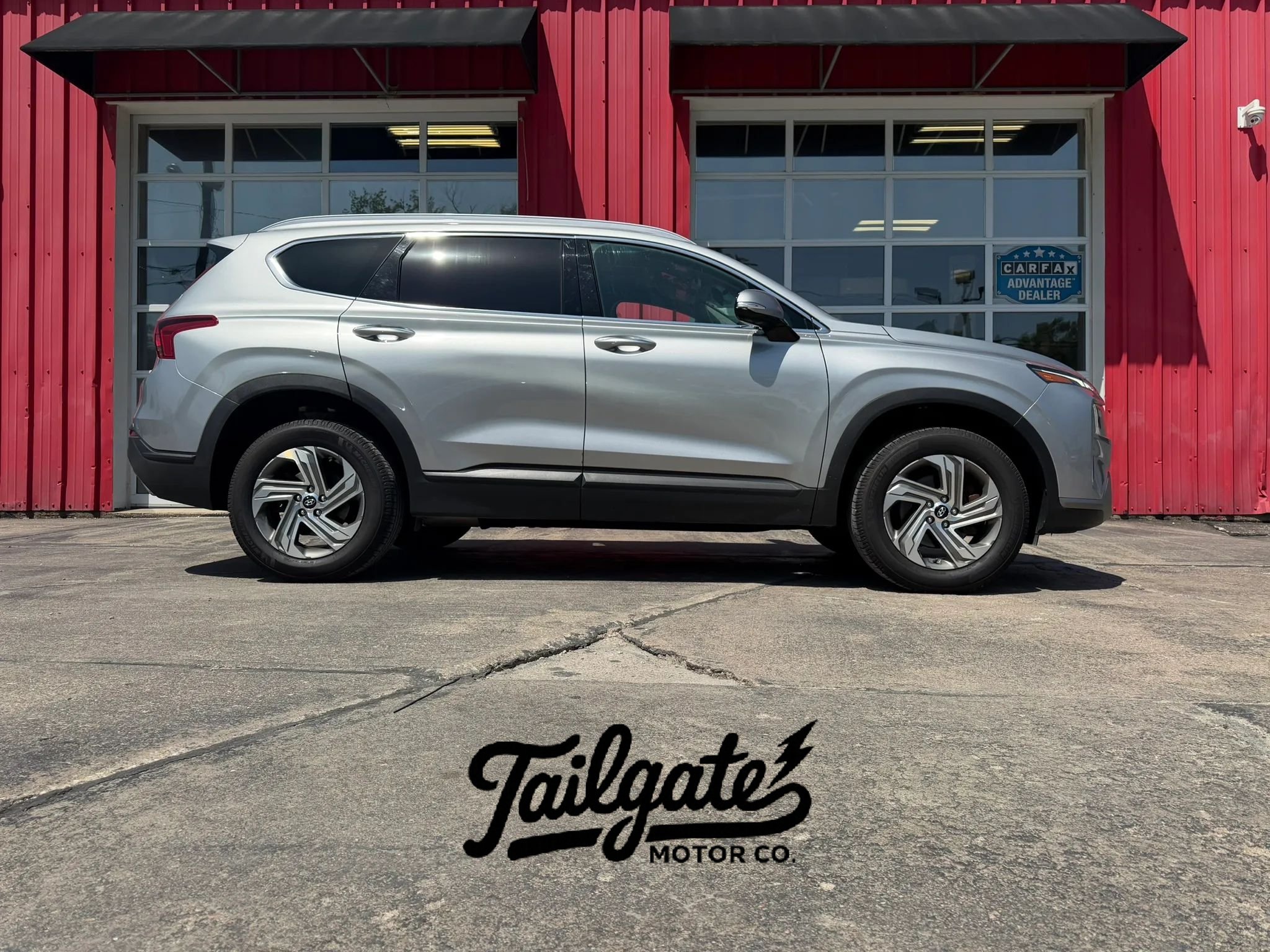 Used 2023 Hyundai Santa Fe SEL AWD/4WD image 1