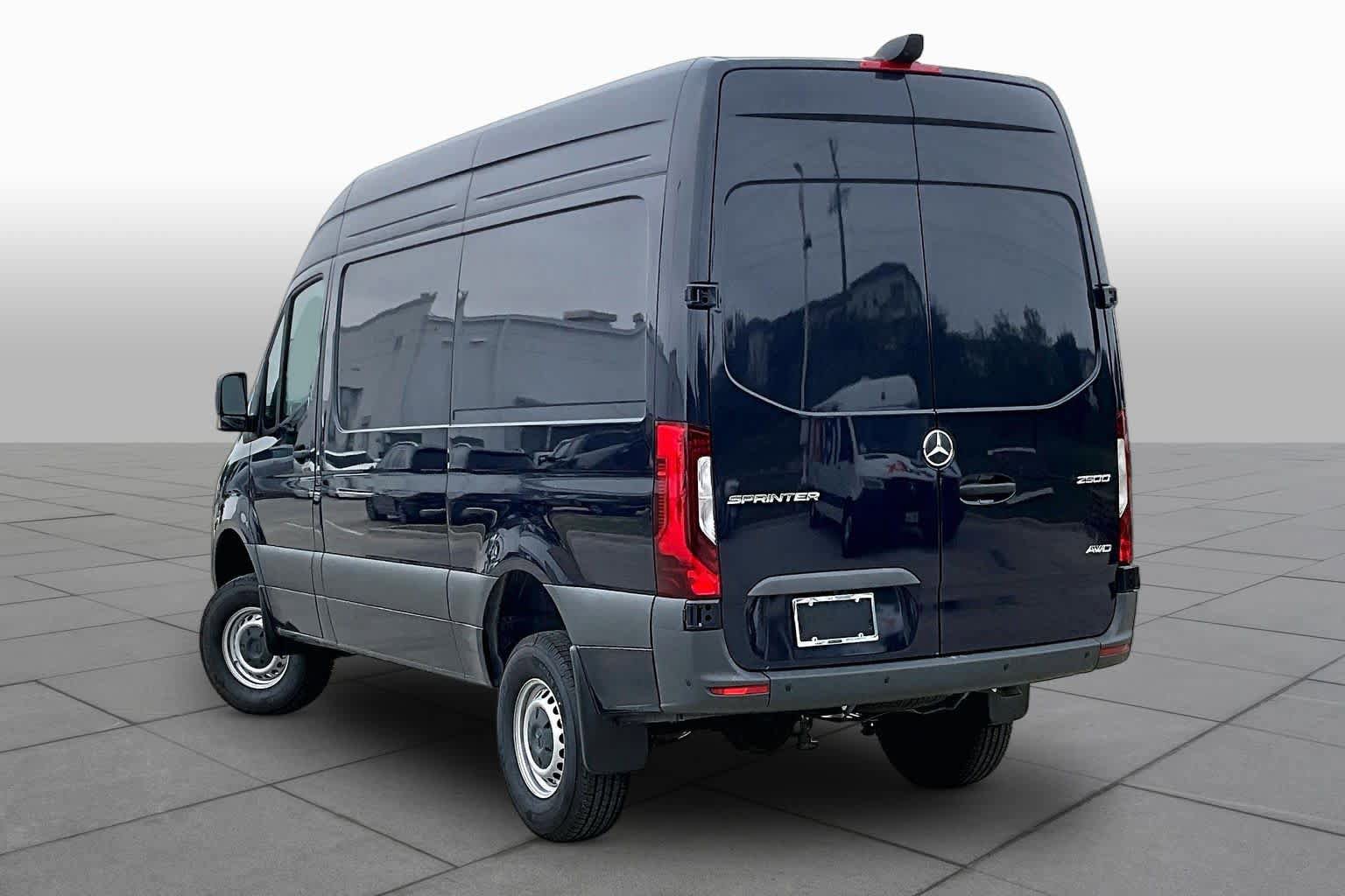 New 2025 Mercedes-Benz Sprinter 2500 image 4