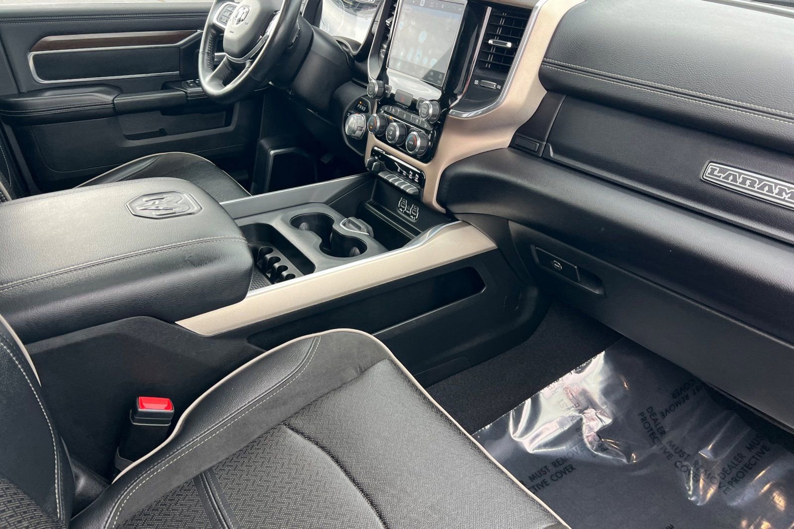 Used 2022 RAM 3500 Laramie AWD/4WD image 15