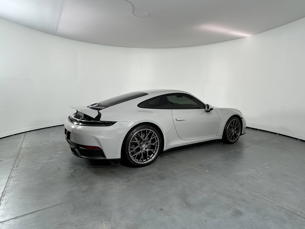 Certified 2025 Porsche 911 Carrera RWD image 7
