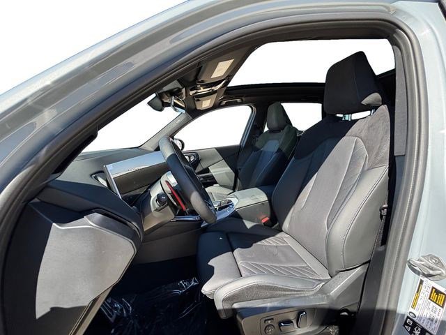 Used 2026 BMW X3 M50 w/ Premium Package image 11