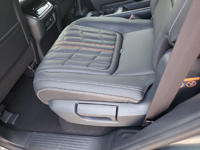 New 2026 Nissan Armada PRO-4X w/ Captain's Chari Seat Package AWD/4WD image 19