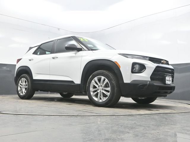 Used 2023 Chevrolet TrailBlazer LS AWD/4WD image 44