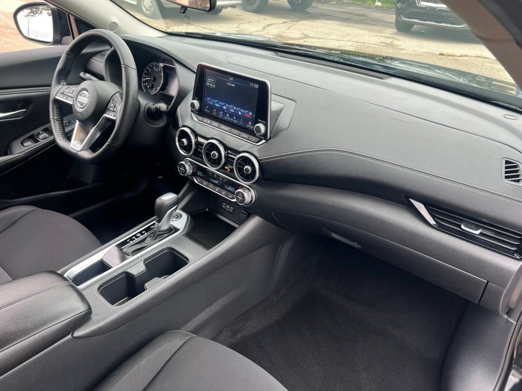Certified 2022 Nissan Sentra SV w/ All-Weather Package FWD image 20