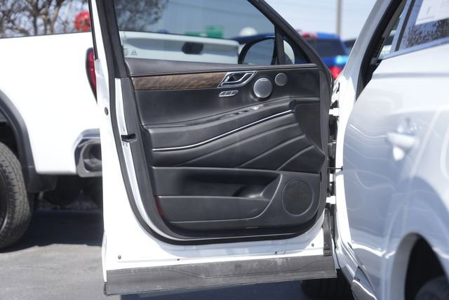 Used 2025 Genesis GV80 2.5T Prestige image 30