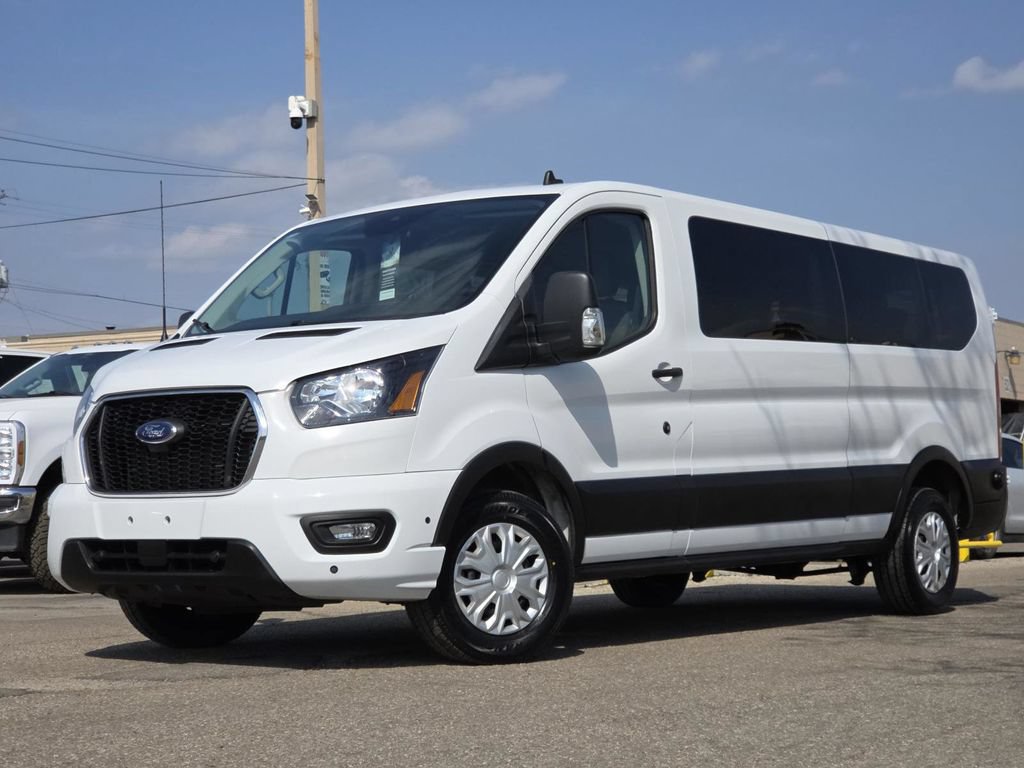 Used 2024 Ford Transit 350 XLT RWD image 2