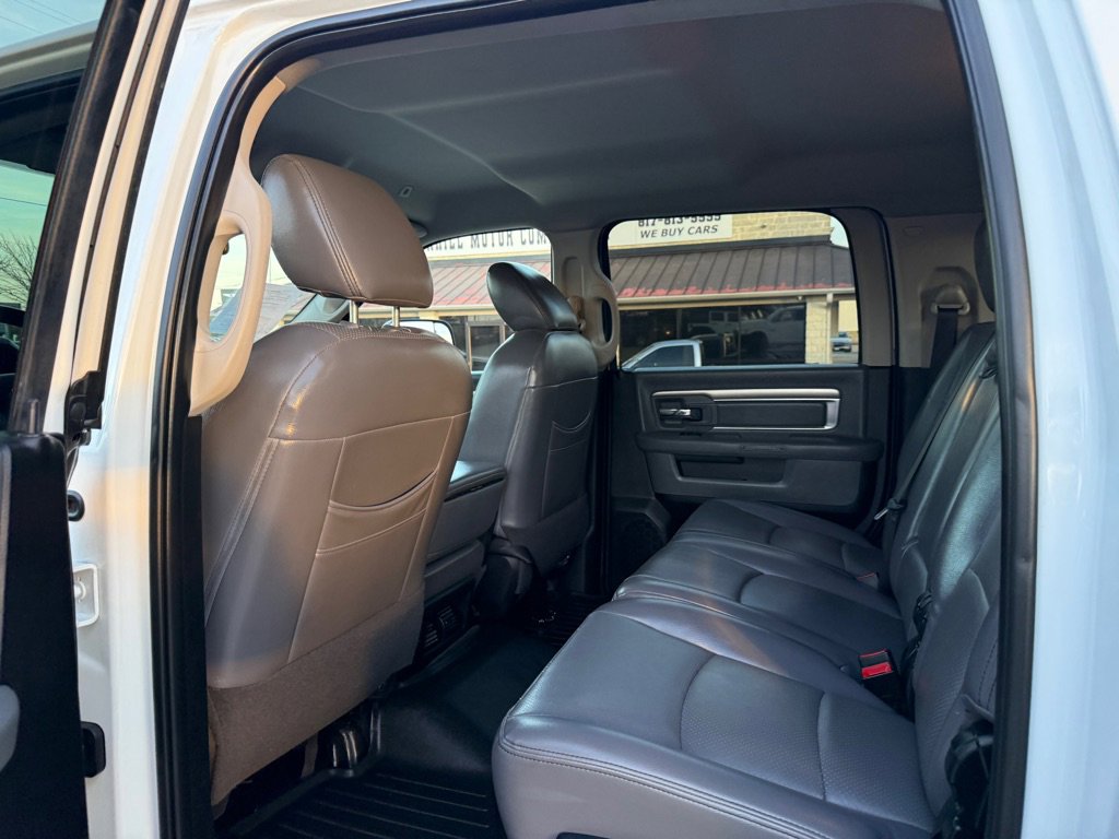 Used 2017 RAM 3500 Lone Star image 19